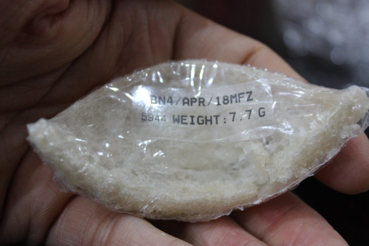 微商代理燕窝骗局揭秘,微商代购奢侈品内幕