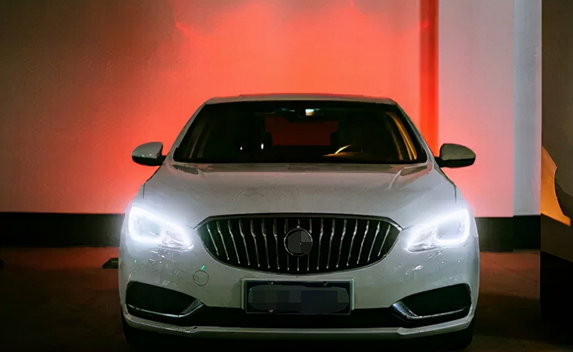 车内氛围灯不影响驾驶吗,车上的警示灯都有哪些