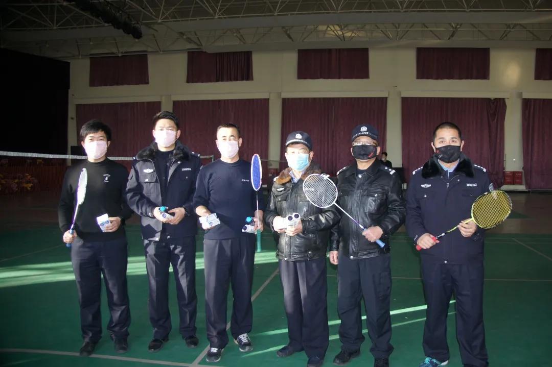 一线传真派出所宣传稿件,关爱一线民警