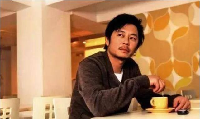 歌手王杰被谁毒坏了嗓子,王杰遭遇人生中最大的打击