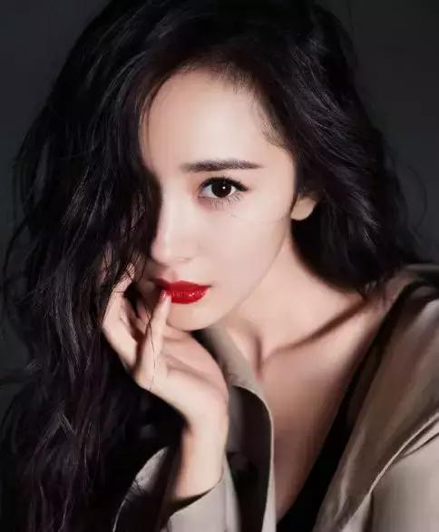 新品爆款口红有哪些牌子,最新的大牌限定口红有哪些