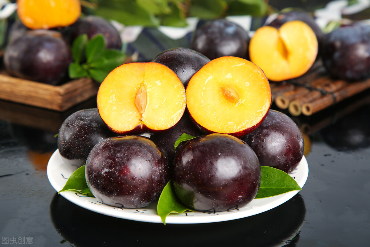 为什么李子不甜,李子为啥不能多吃