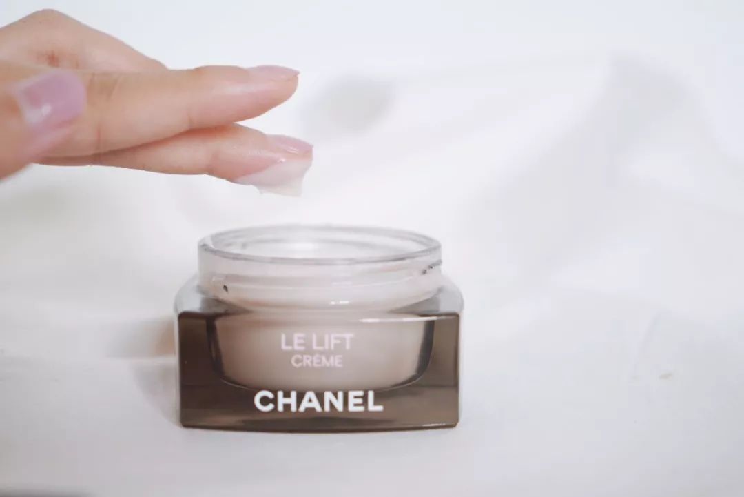 百元以内的保湿面霜好吸收不闷痘,百元以内的面霜推荐