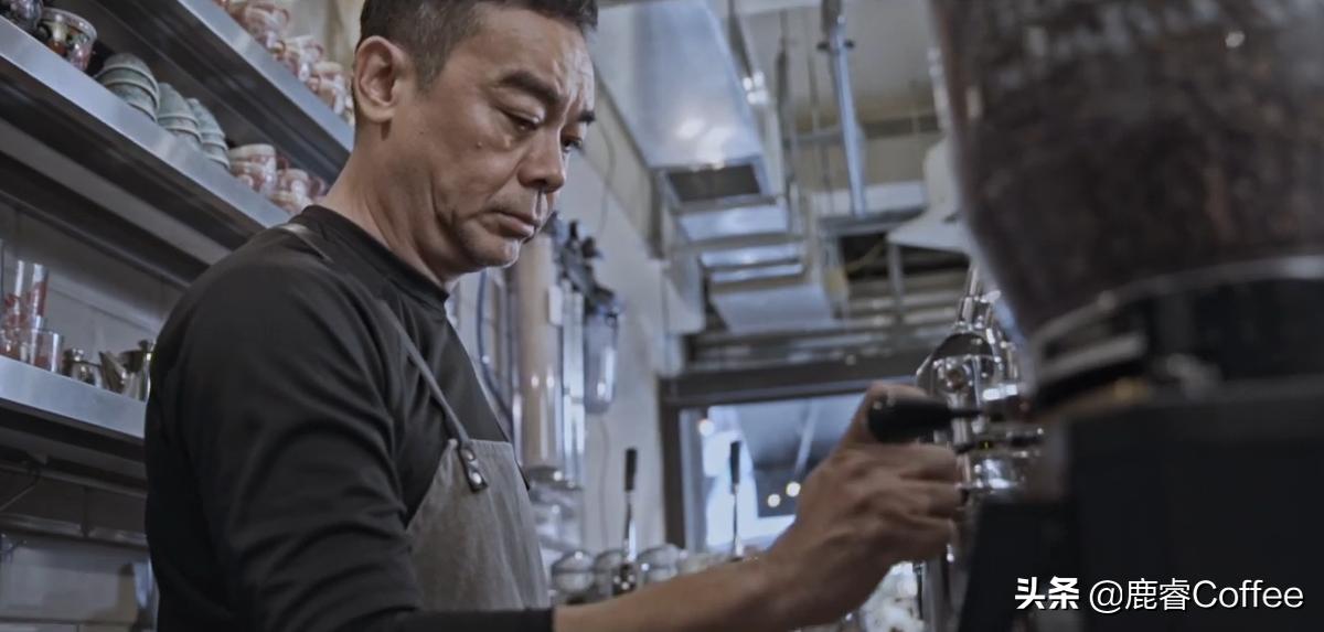 看懂香港冒险时代的电影，廉记咖啡在哪买？