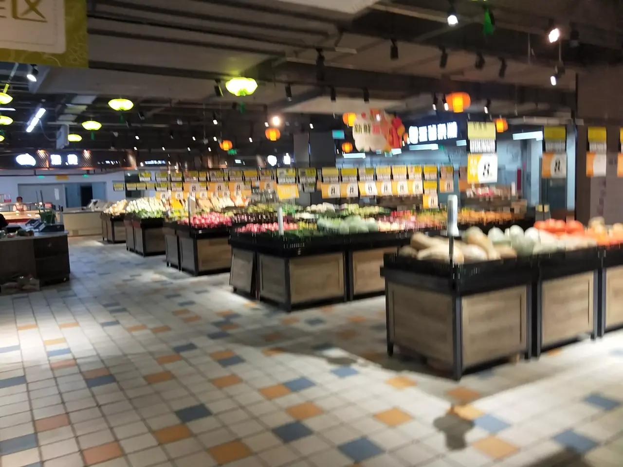 东营王府井百货,王府井百货为什么走连锁发展之路