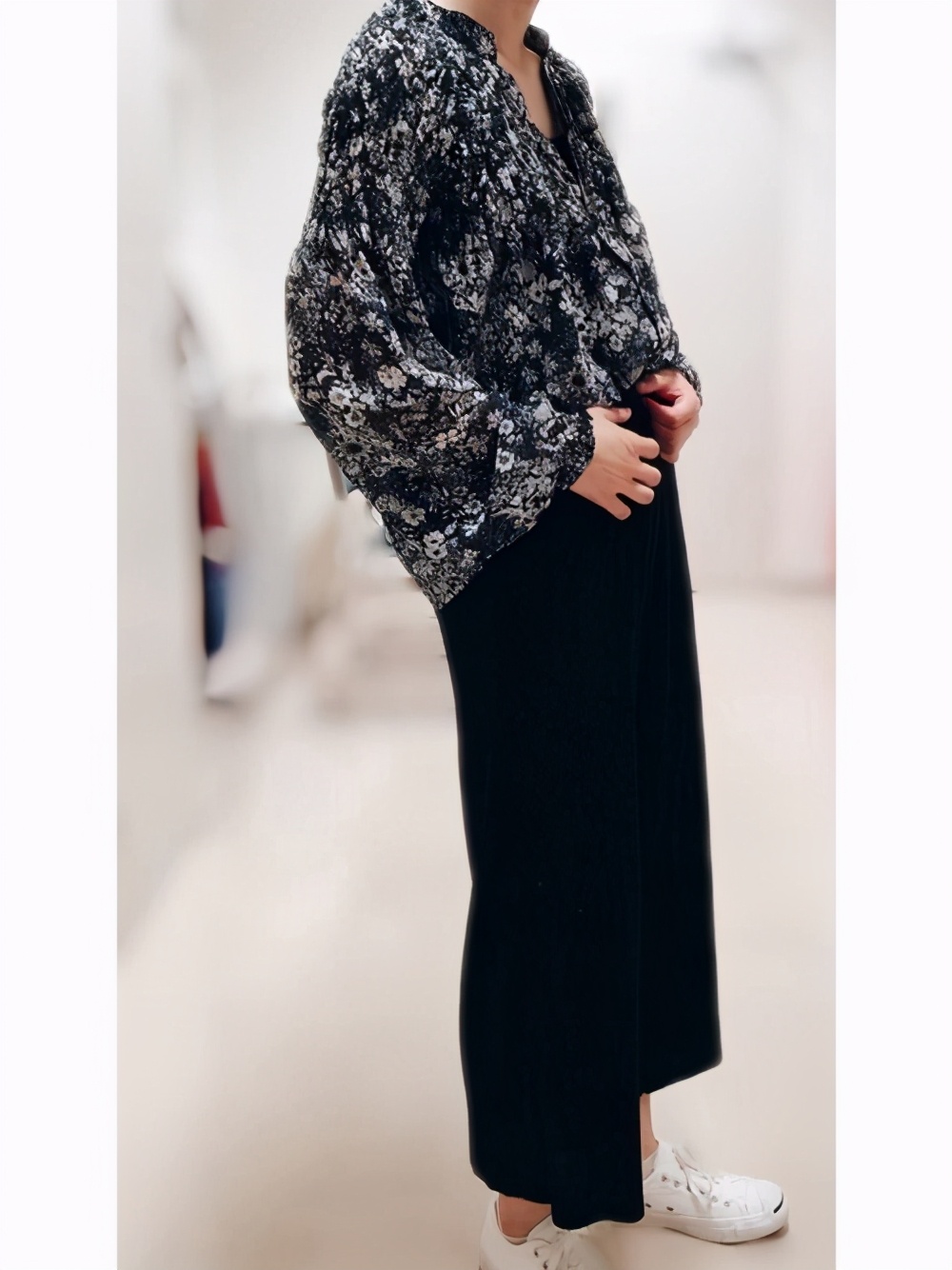 故事始于冬初,百褶裤的穿搭