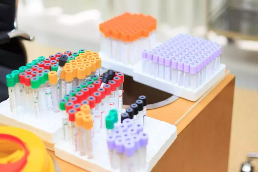 乙肝抗病毒治疗影响艾滋病检测吗,乙肝抗病毒多久进行高敏检测