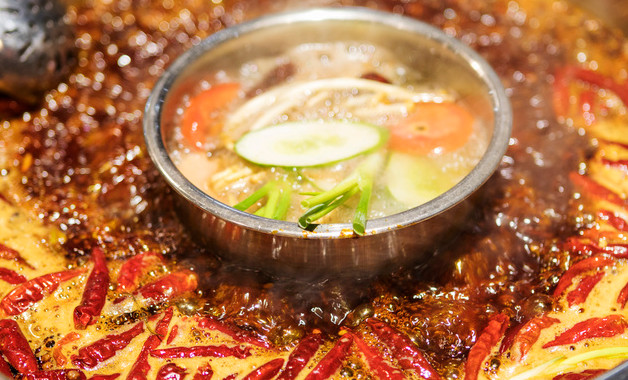 特色麻辣火锅加盟招商,3招教你扩大麻辣火锅加盟市场