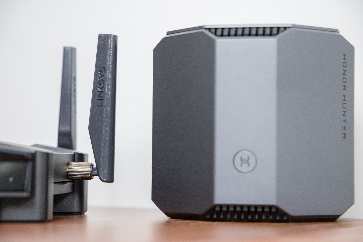 荣耀猎人游戏路由,荣耀猎人选哪个配置好