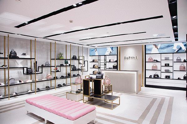 一代鞋王达芙妮退出线下零售,达芙妮鞋还能买吗