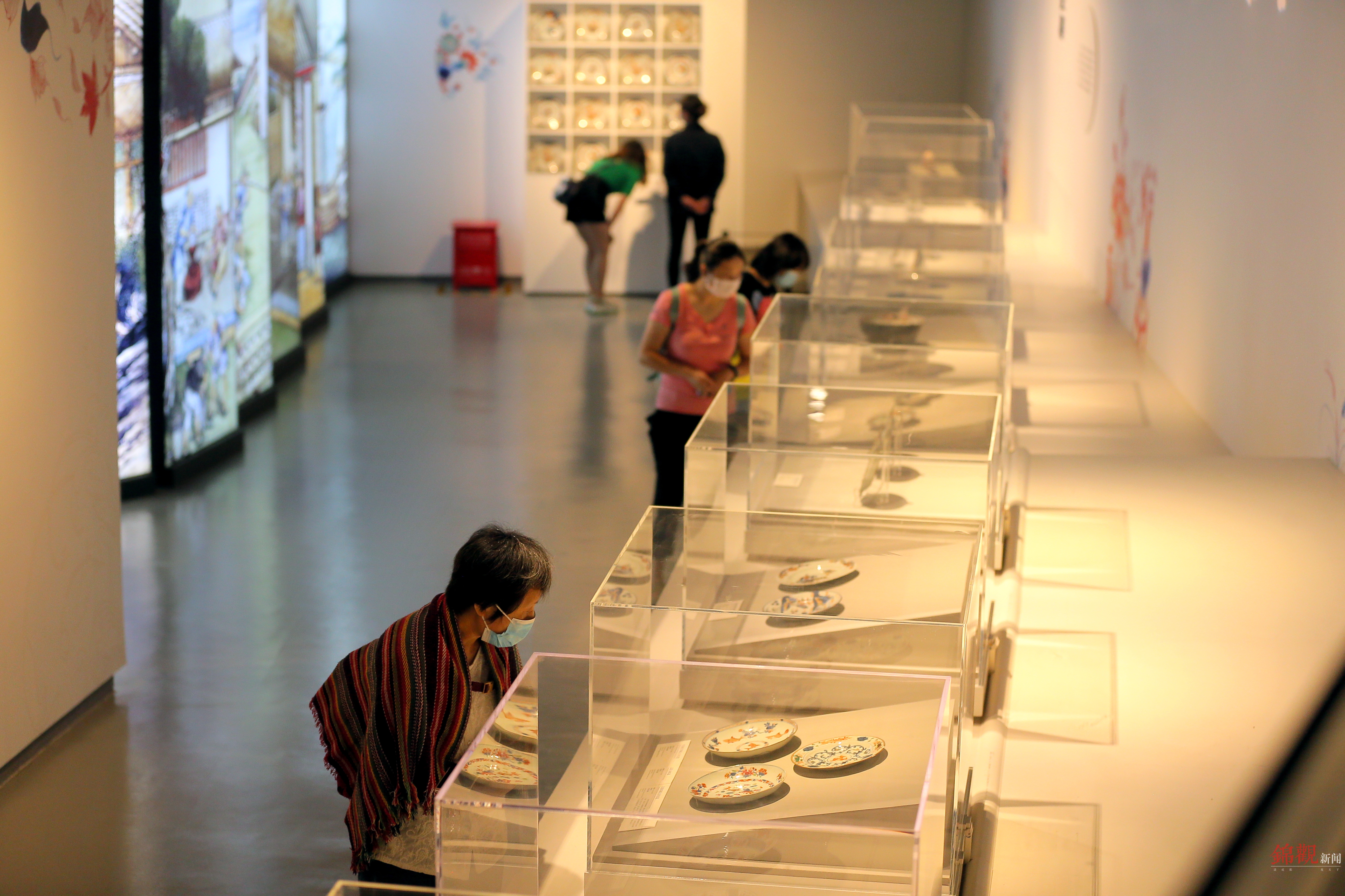 三百年中国瓷器vs日本“伊万里”背后有什么精彩故事?