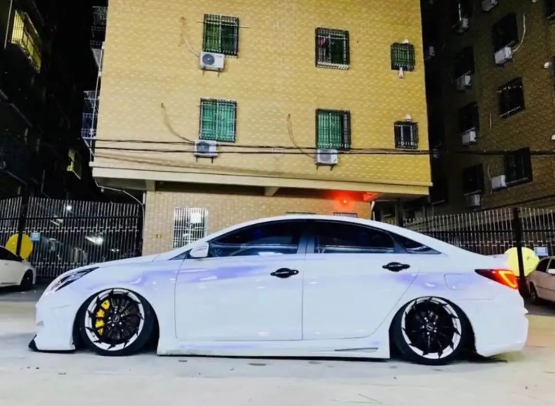 现代索纳塔8代紫色改装,索纳塔8代改装轮廓