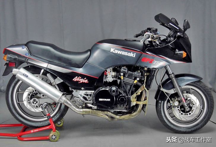 日本打仗摩托车,日本摩托车大战