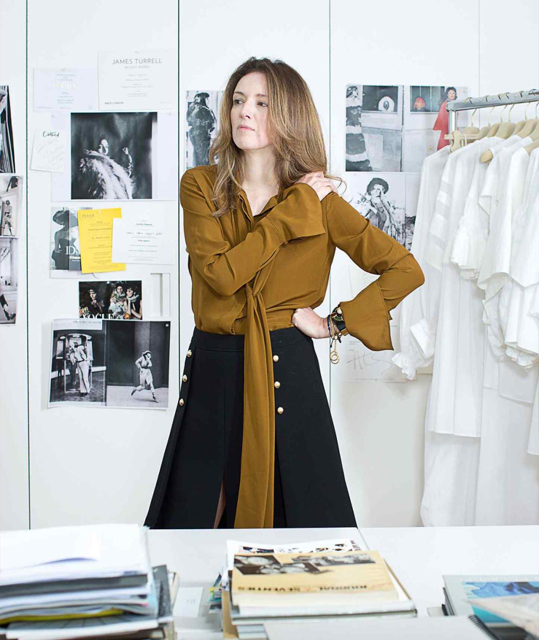 那个给Chloé设计出小猪包的设计师居然被Givenchy炒鱿鱼了