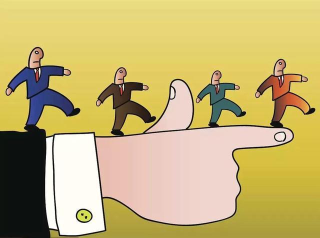 公务员主任和科长哪个级别大,体制内办公室主任与人事处长