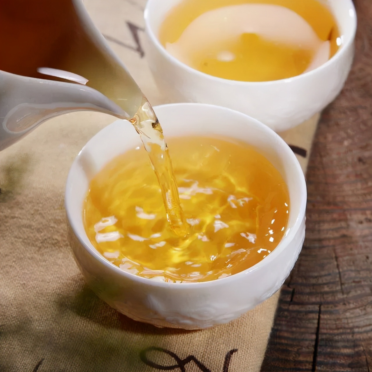 为什么喝完茶感觉口渴,为啥喝完茶以后容易饿