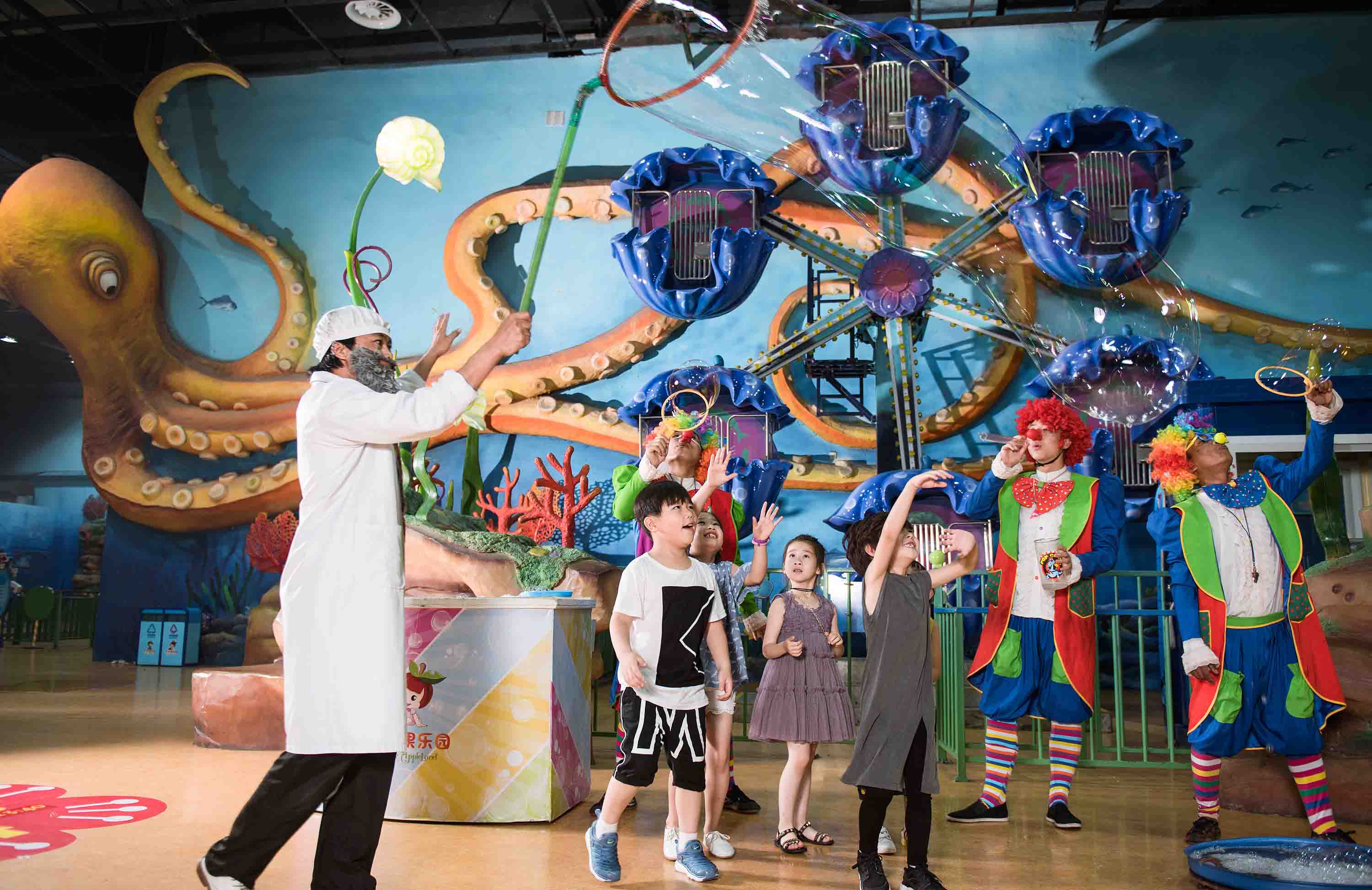 浜插瓙娓告椿鍔ㄦ澀宸炵儌鑻规灉涔愬洯,姣嶄翰鑺傜殑鏉窞