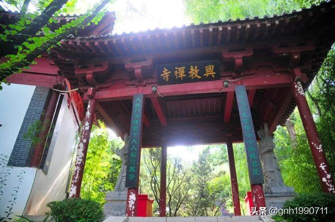 济南南部山区红叶谷几月去好,济南红叶谷旅游攻略视频