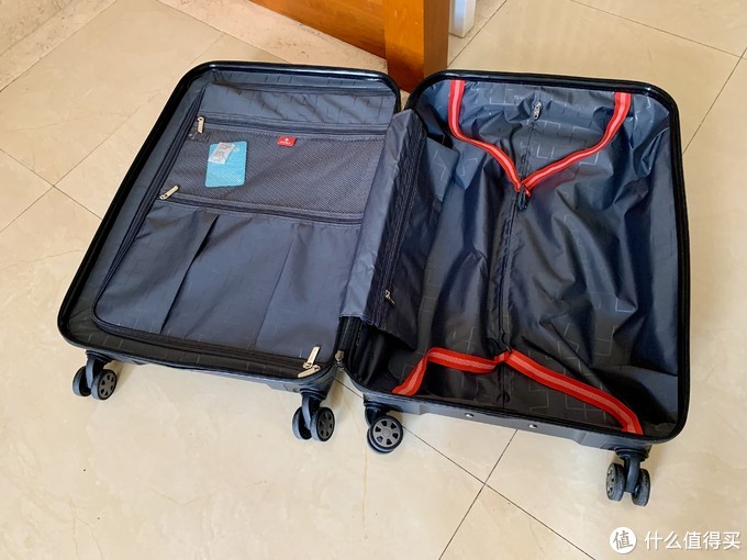 瑞士swiza双肩包,SWICKY旅行箱