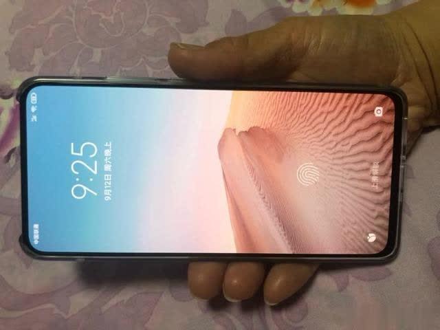 不喜欢挖孔屏有什么推荐,不喜欢中间挖孔的手机