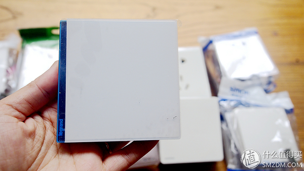 罗格朗无边框开关插座,无边框开关插座