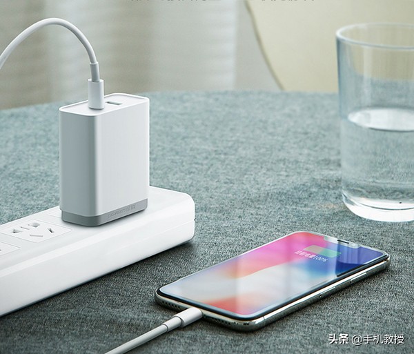 千万别乱用手机充电器导致不耐用,不同牌子的充电器能给手机充电吗