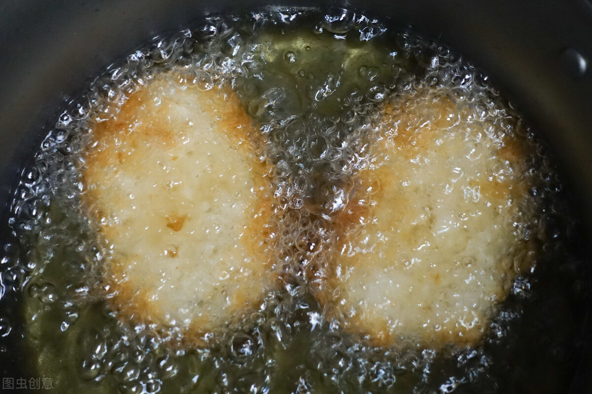 风湿免疫性口腔溃疡什么表现,风湿免疫科跟口腔溃疡有关系吗