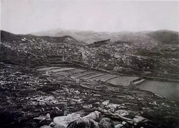 100年前中国风景建筑老照片,两亿多年前的景观