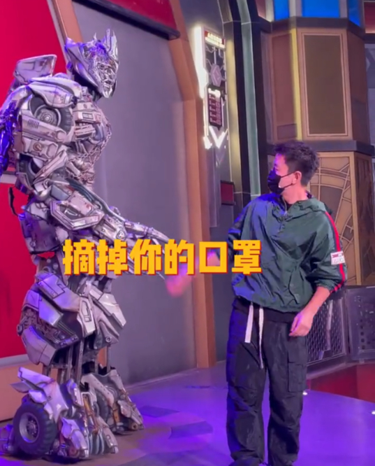 话唠威震天话痨扮演者本人,威震天话痨扮演者真面目