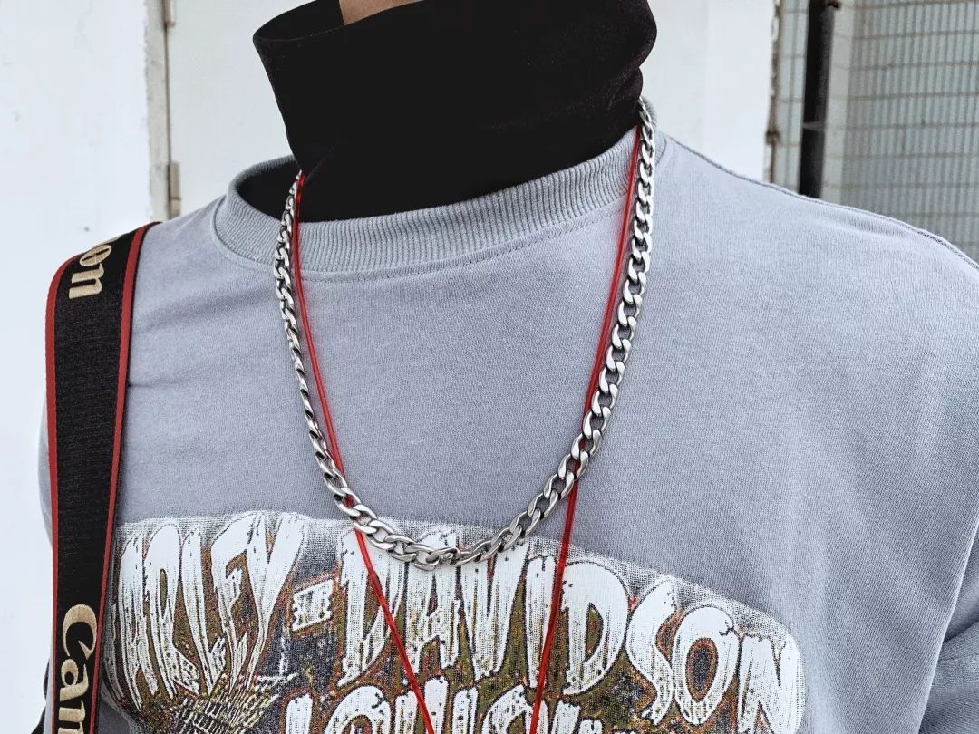 就想问问大家,“亚逼”怎么你了