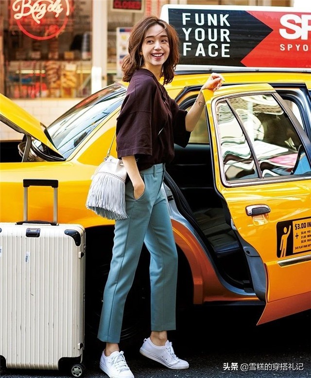 矮个子冬季穿什么款的平底鞋显高,秋冬款搭配平底鞋显得腿长又休闲