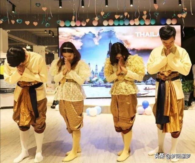 泰国传统服饰平民和皇室的区别,为什么一眼就能看出是泰国人