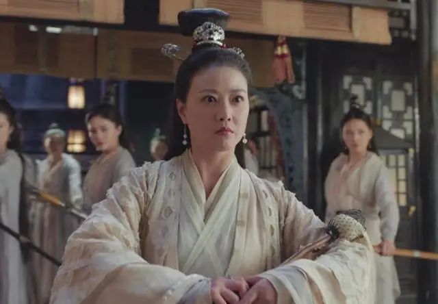 现在的网红脸和以前的网红脸,以前的网红脸vs现在的网红脸