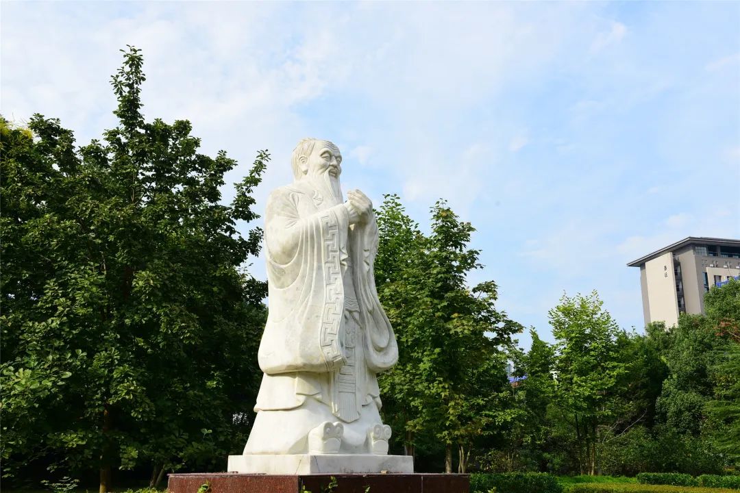 成语故事以貌取人图片,成语小故事以貌取人的主要内容