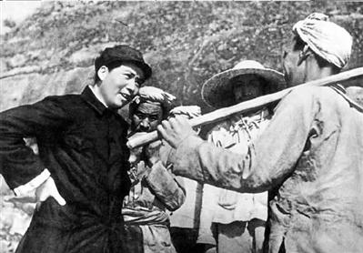 学习毛*东泽**战略思想,直面强敌威胁,实现祖国伟大统一