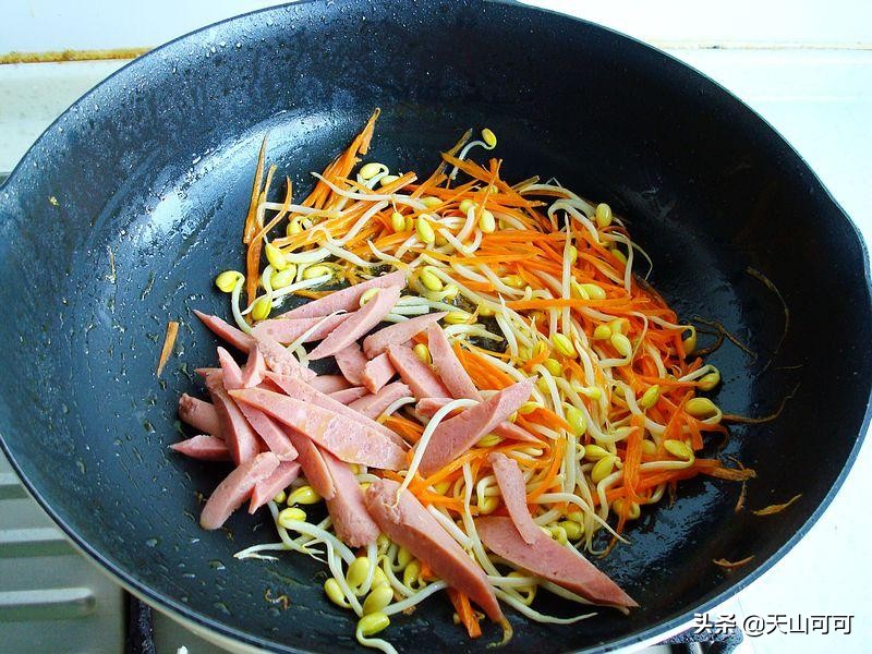 怎么炒河粉才是最好吃的,炒河粉不粘锅的做法详细图文步骤