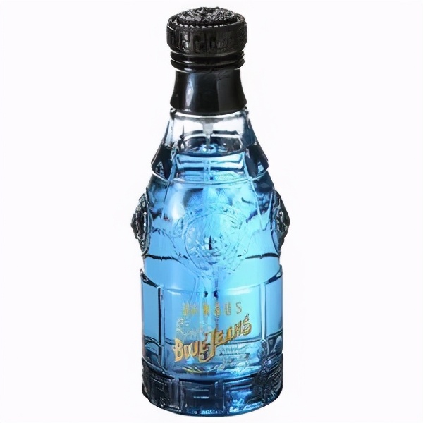 十二星座男生水瓶座专属的礼服,12星座专属香水男生