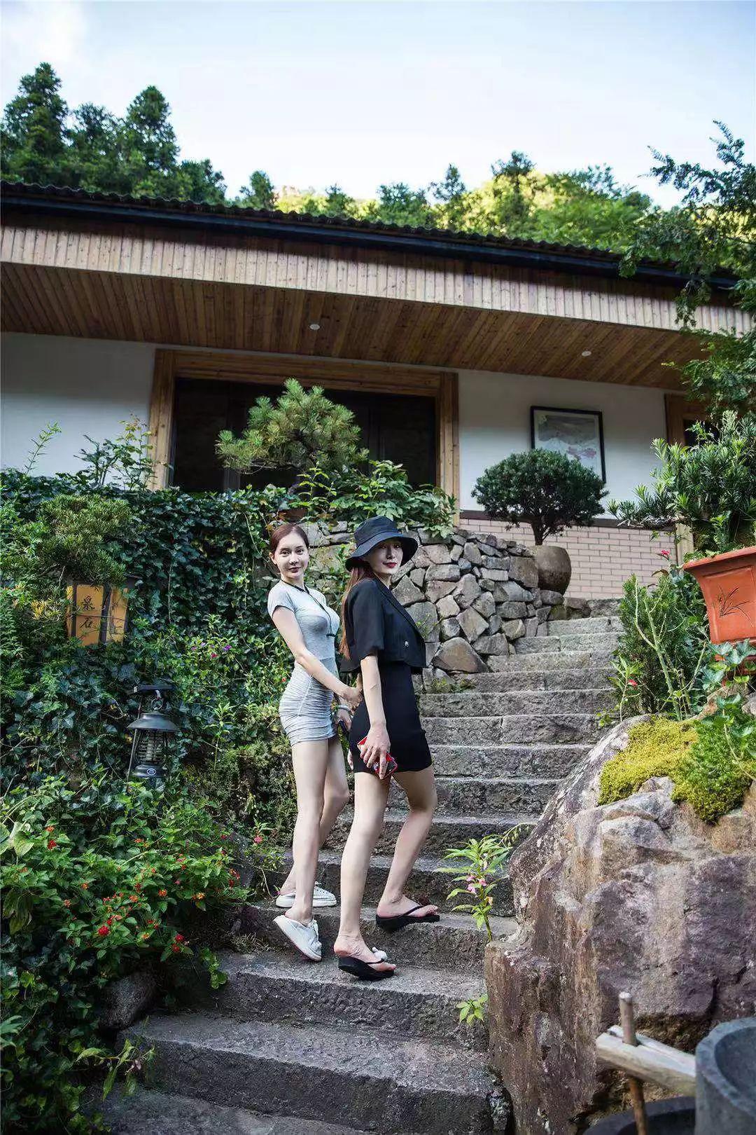 “快乐肥宅水2.0”——龙井峡漂流湿身趴！快来浪一“夏”