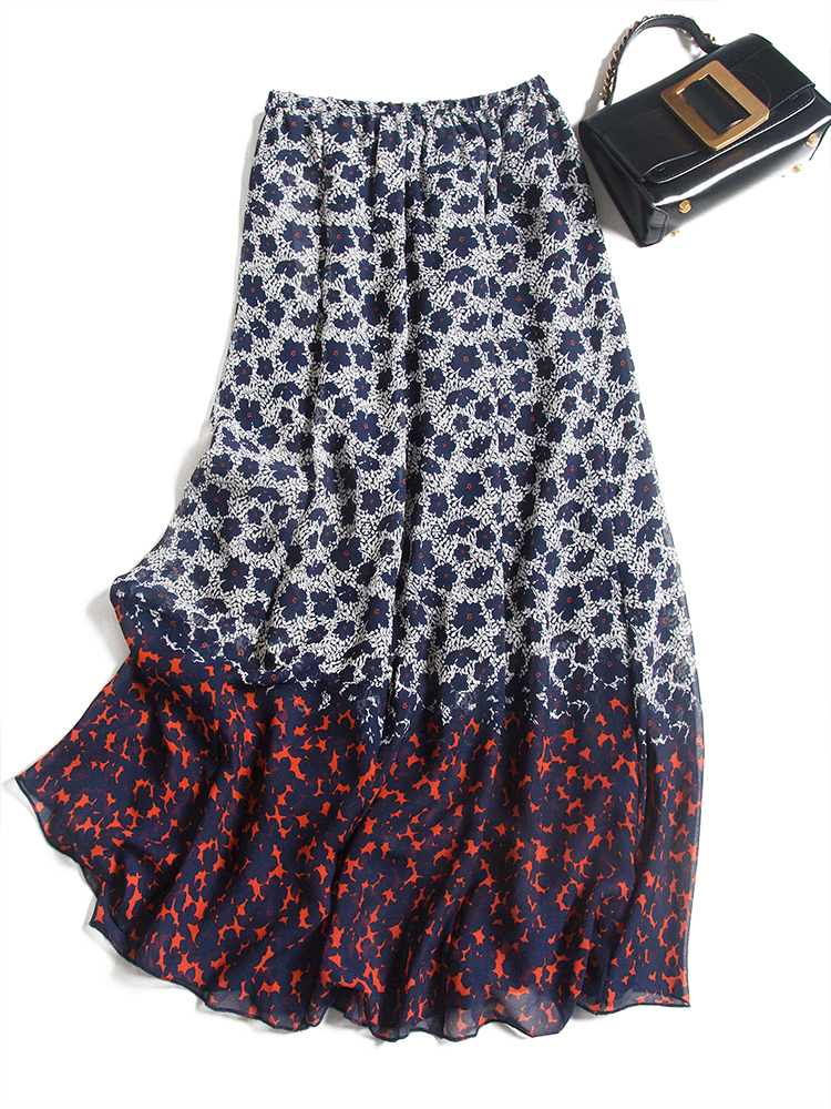 三伏天太热,紧身裤再美也别穿,瞧这半身裙+雪纺衫,又美又仙