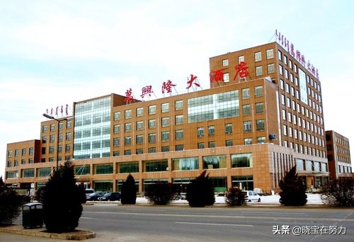 内蒙古鄂尔多斯七星湖酒店,内蒙古鄂尔多斯有什么酒店