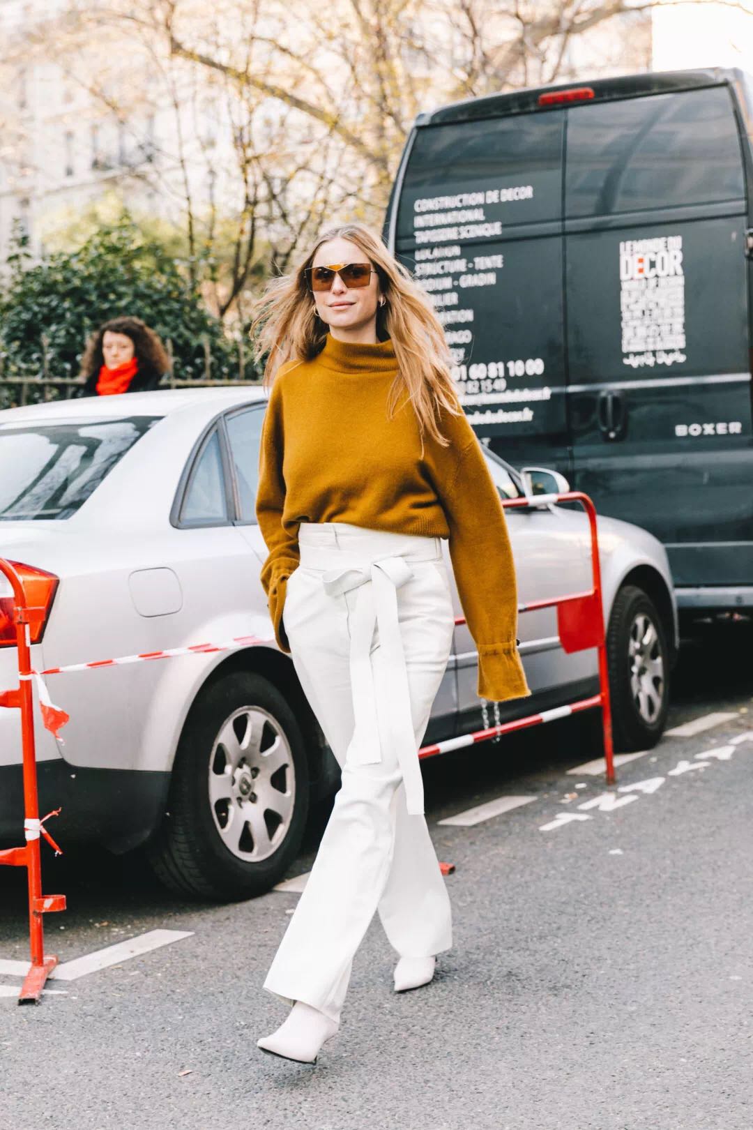 出门凹造型必备墨镜,凹造型必备的墨镜怎么戴都好看