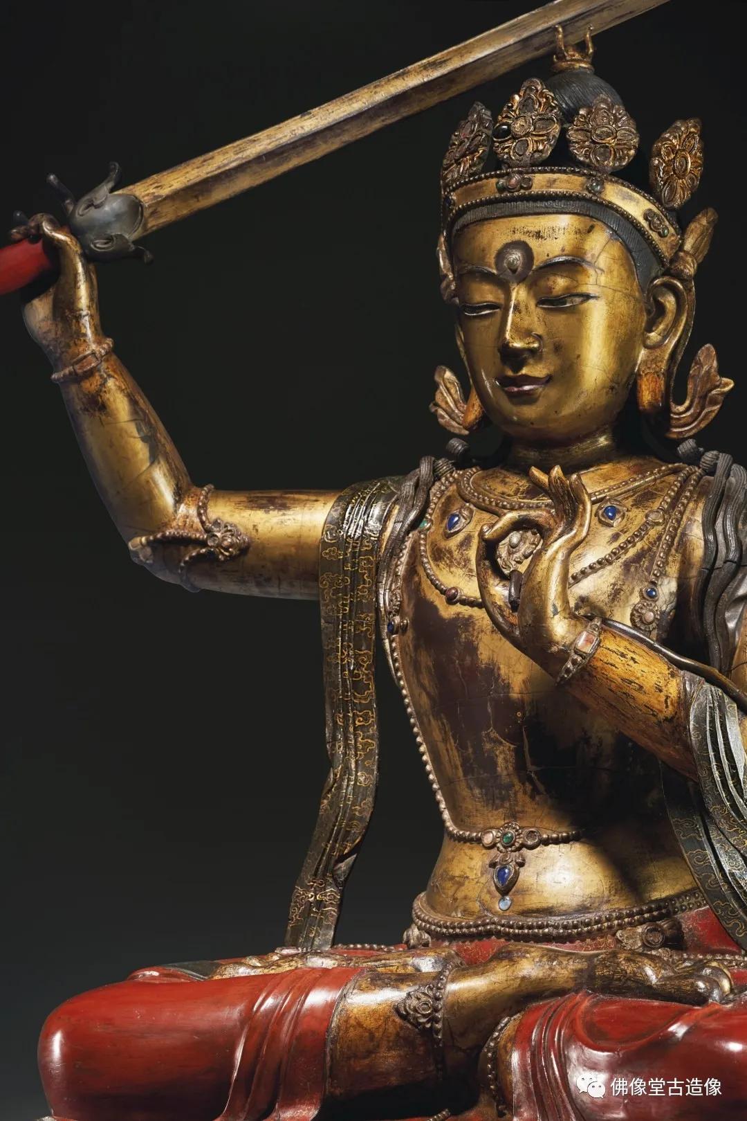 永乐宫廷佛造像拍卖价格,漆木造像