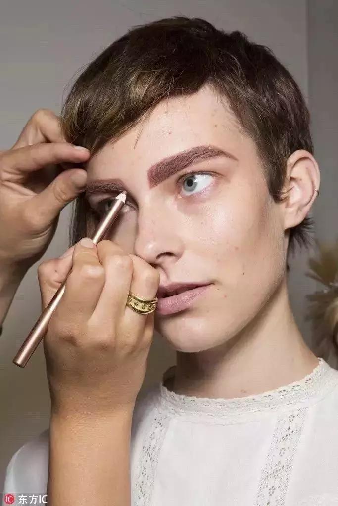 眉形设计变美,几个变美小妙招