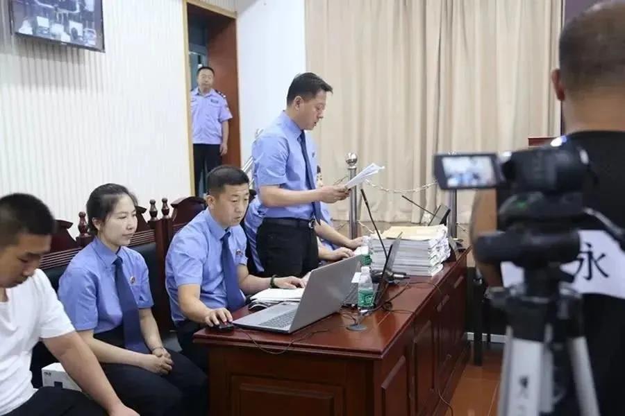 辽阳检察机关交出扫黑除恶专项斗争阶段性“检察答卷”——提起公诉涉黑案件9件、涉恶案件60件