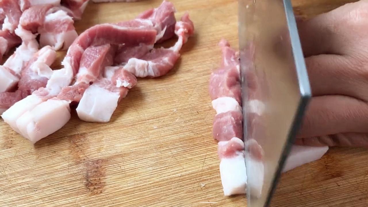 炸酥肉做法用面粉还是淀粉,炸酥肉用面粉还是淀粉好吃