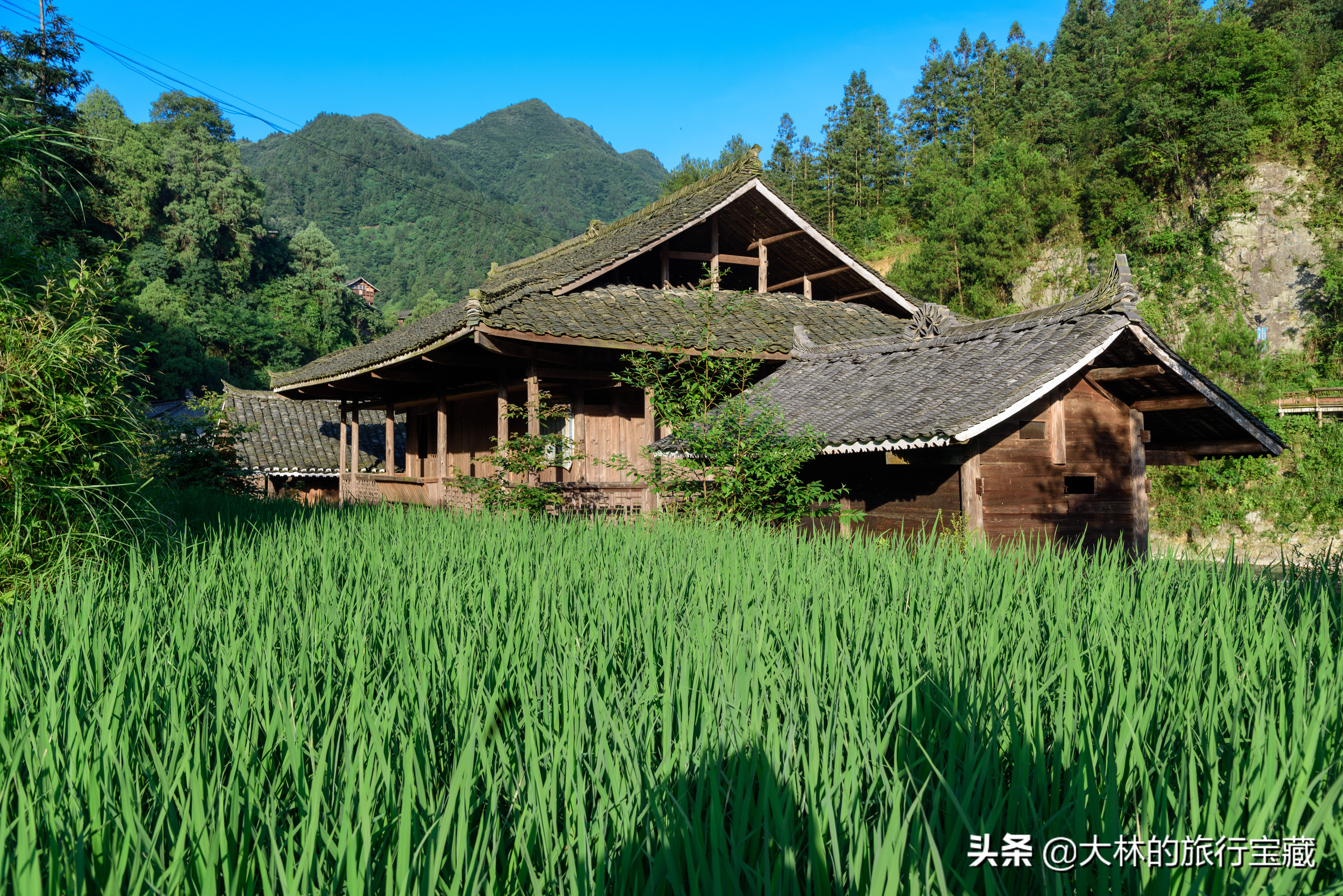 中国第一民俗村,民俗第一村在哪里