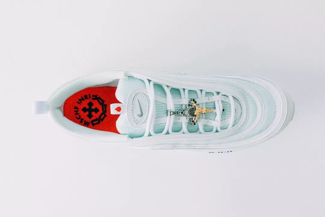 1W+秒售罄的“注水球鞋”，究竟什么来头？