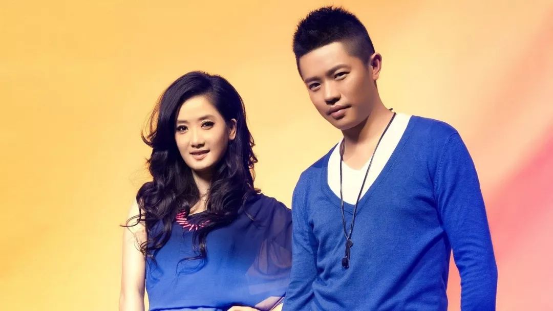 雅俗共赏才是真的爽！跟着凤凰传奇大声唱