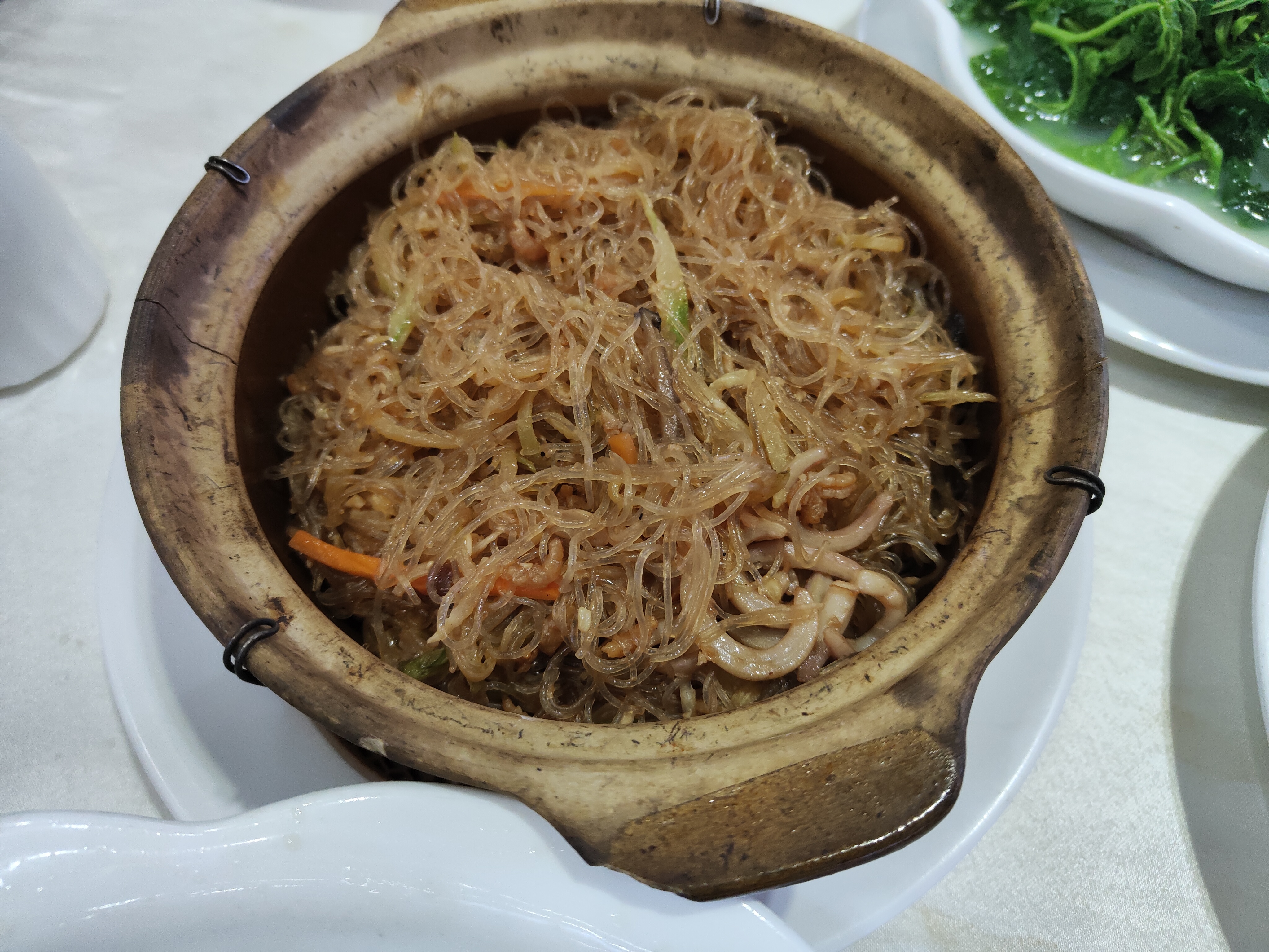 拉稀能吃乳鸽吗,为什么吃乳鸽夜里肚子会痛