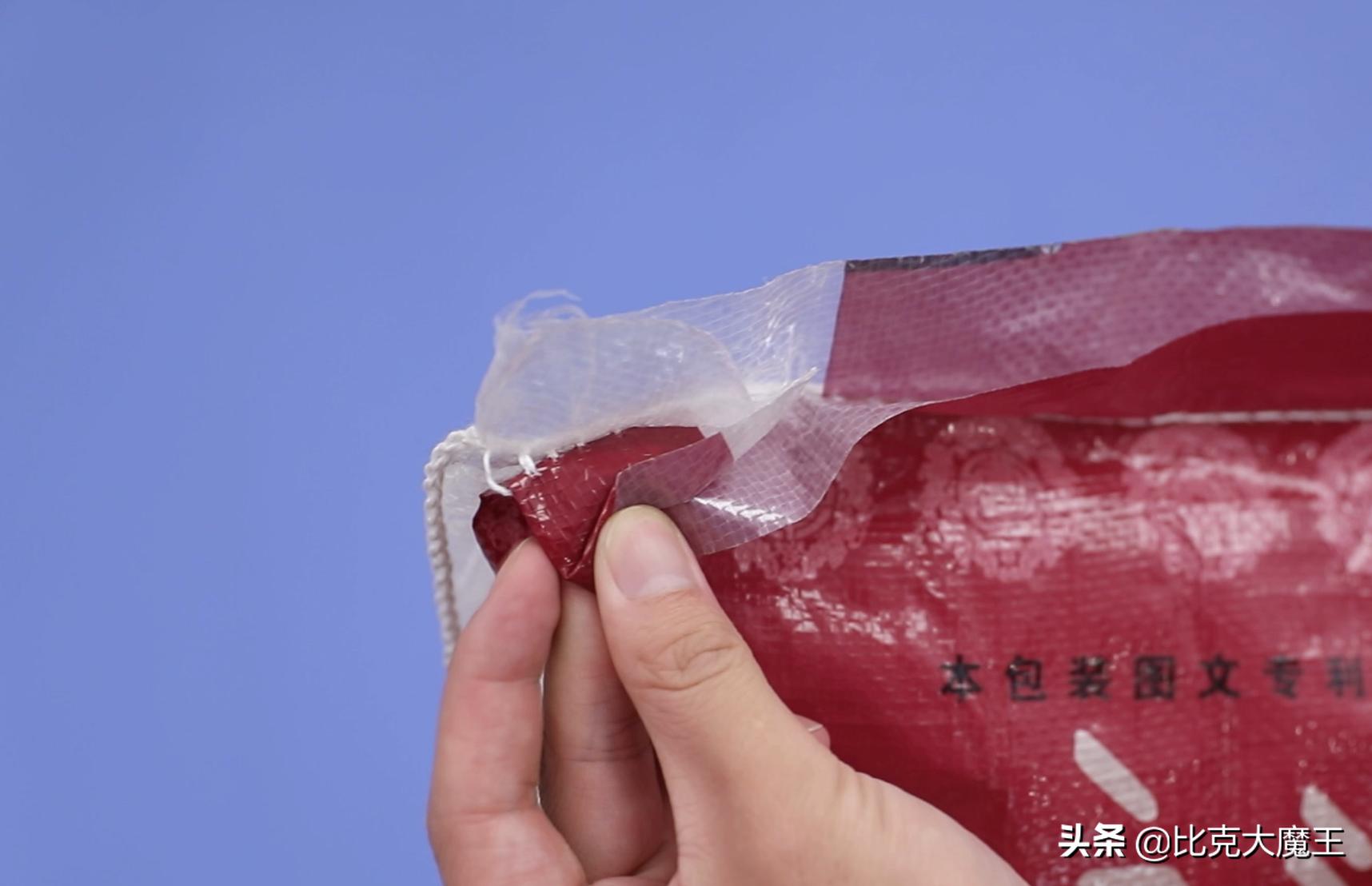 如何快速拆开米袋包装线,拆米袋线技巧妙招姐